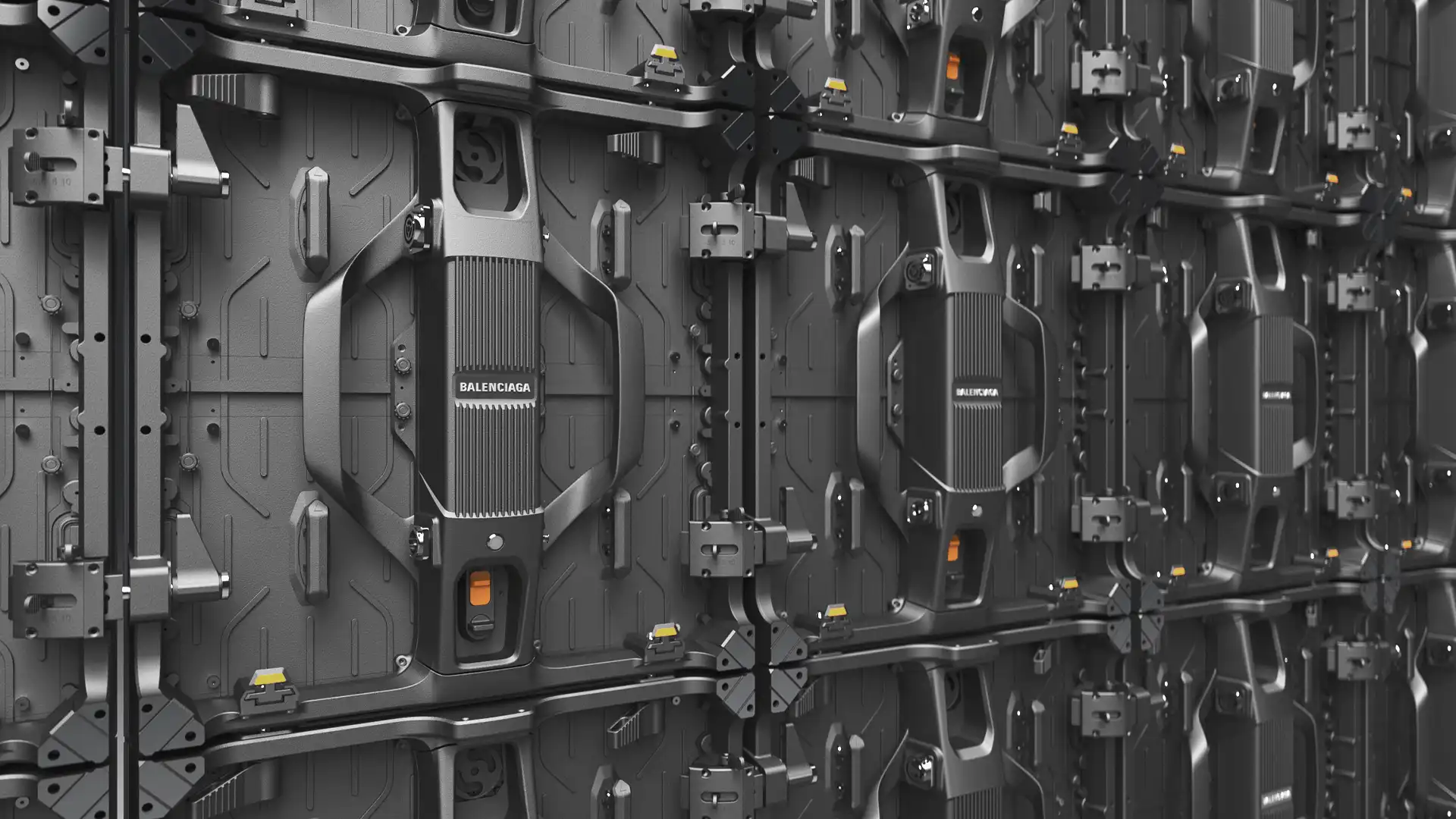 Pantalla LED de gran formato en el escaparate de Balenciaga Milán para mostrar imágenes dinámicas y contenido de la marca.