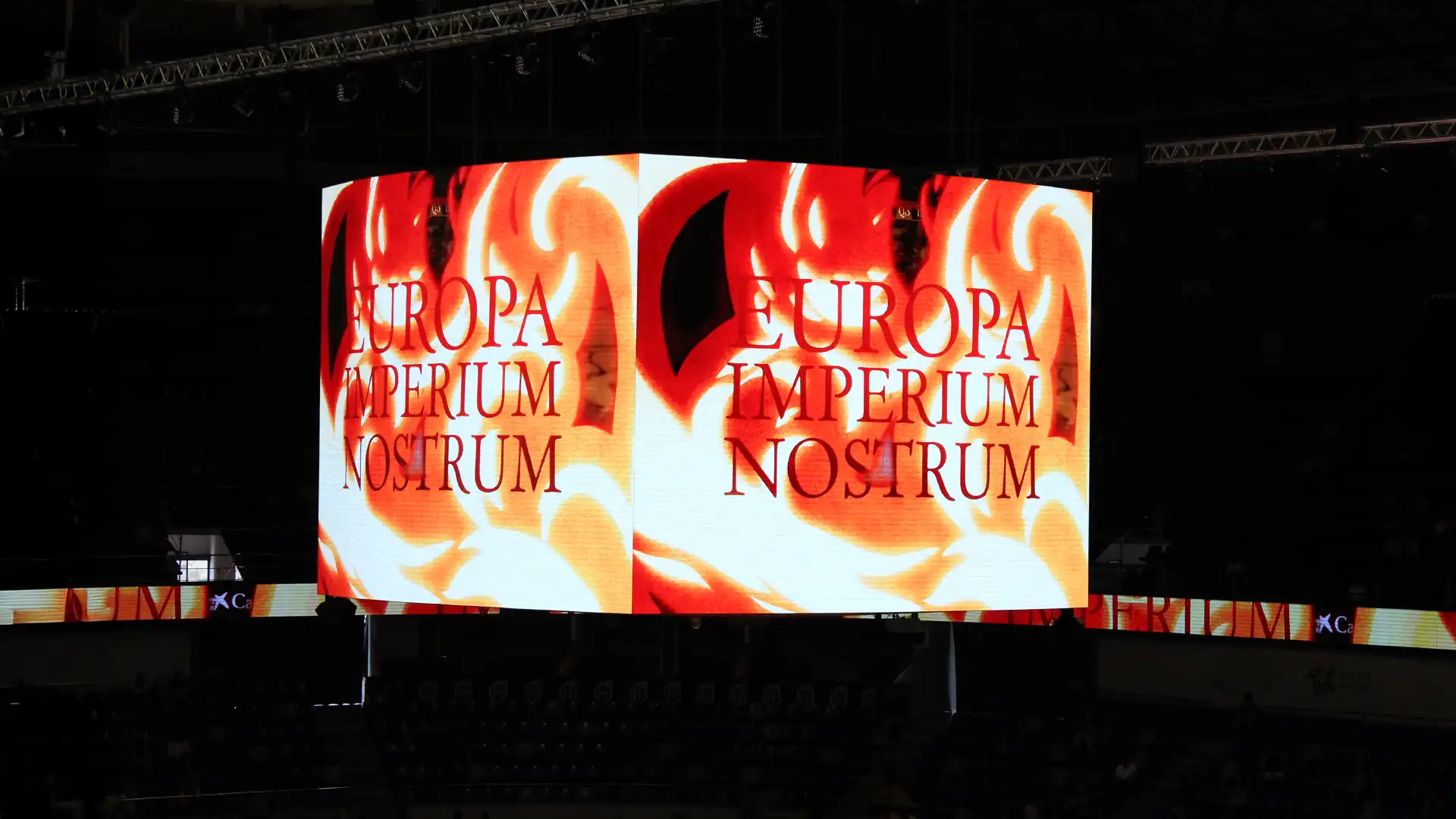 LED screens and visuals synchronised during the “Europe, Imperium Nostrum” tour of the Spanish basketball team, managed by TRISON Yellowbricks.