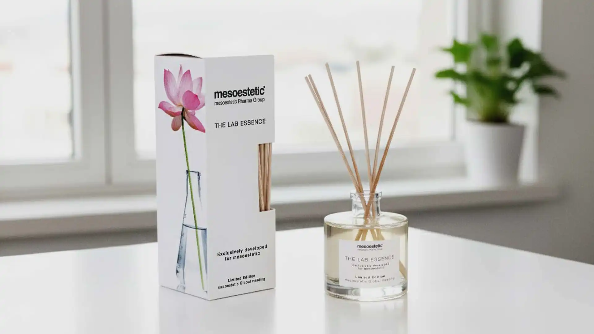 Der von TRISON für die Mesoestetic Pharma Group entworfene Mikado Diffusor repräsentiert die Markenidentität durch Duft.