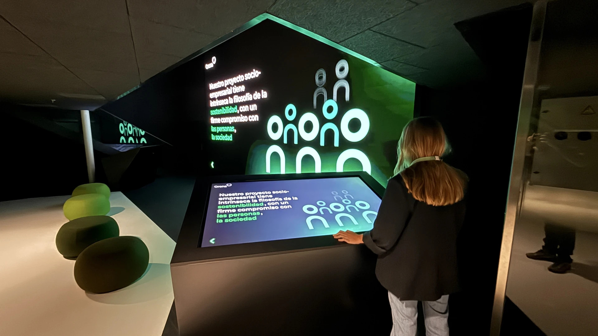 Four 65″ interactive touchpoints at Orona IDEO showroom designed by TRISON
